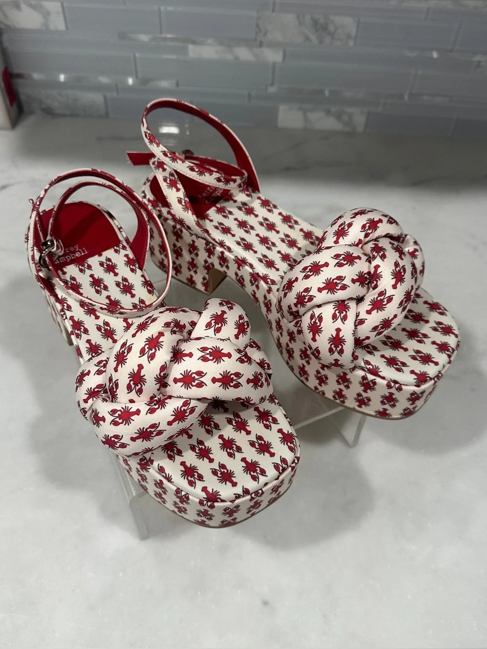 Jeffrey Campbell fun statement